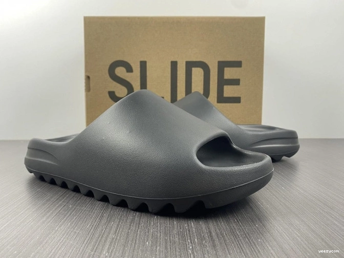 Onyx Adidas Slide HQ6448 Yeezy 0825